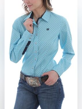 Women’s Cinch blue geometric shape Western Shirt size XL stretch - like new!